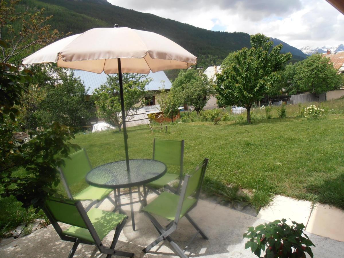 Chalet Bon Accueil Briançon Екстериор снимка